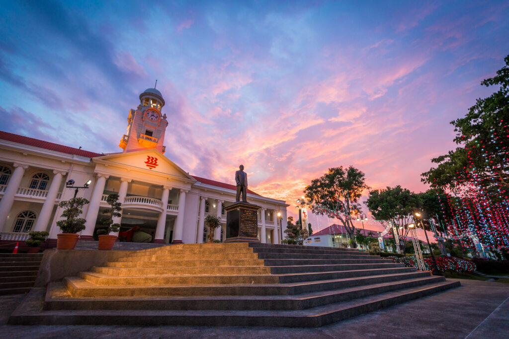 Hwa Chong Institution - Wikipedia